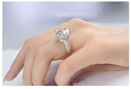**R3299.00** Extraordinary 8ct SIMULATED Diamond Designer Solitaire Ring - Size 7 / N / 17.3mm