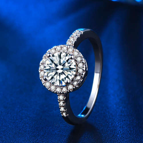 Alluring 2 Carat Simulated Diamond Ring with Accents