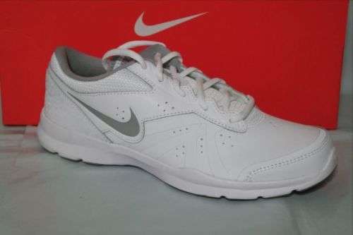 Wmns Nike Core Motion Tr 2 - 749179 100 - Size 5 Only!! (Uk Size = Sa Size)