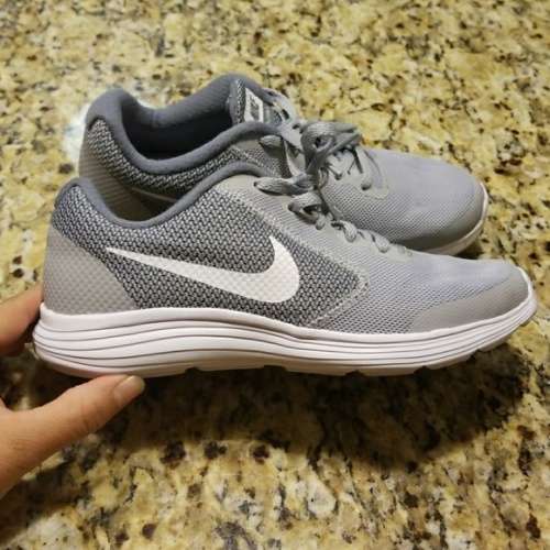 Nike Revolution 3 (Gs) - 819413 008 - Size 6 Only!! (Uk Size = Sa Size)