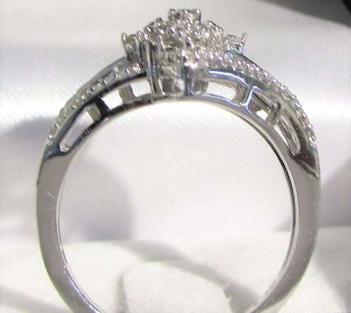 **ULTRA SPARKLY [R40258]** TWIST DESIGN [0.750ct] DIAMOND [H / SI3] RING [WHITE GOLD]