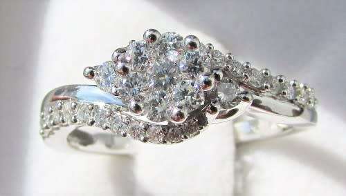 **SUPER SPARKLY [R38083]** SWIRL DESIGN [0.715ct] DIAMOND [SI3] RING [WHITE GOLD]