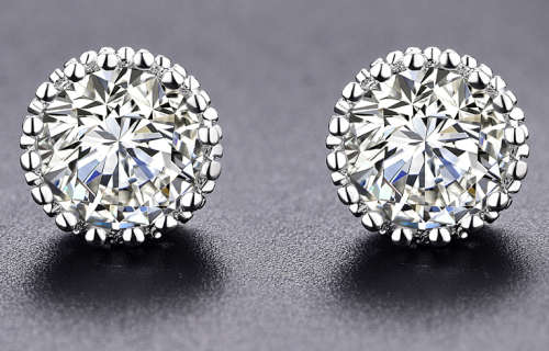 ***New Latest Design! Simulated Diamond Plated Crown Stud Earrings