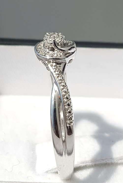 **SWIRL DESIGN | R18639** DESIGNER | 0.200ct | CLUSTER ROUND CUT DIAMOND RING |WHITE GOLD