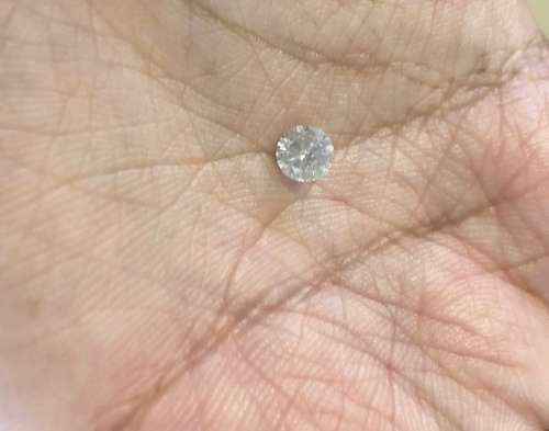 **IGL CERTIFIED R12186**0.50CT ENHANCED NATURAL WHITE 'H' ROUND CUT DIAMOND i2+-