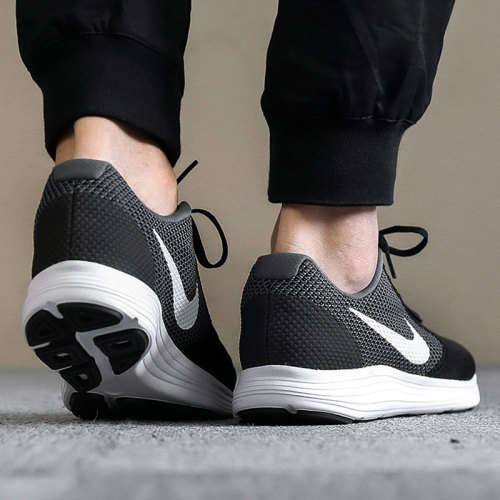 Nike Revolution 3 - 819300 001 - Size 11 Only!! (Uk Size = Sa Size)