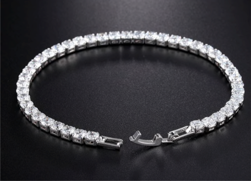 Elegant White Gold plated Engagement Tennis Bracelet -  With Ice White Simulated Stones - Size 17cm