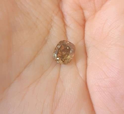 SPARKLING!**IGL CERTIFIED R230000**2.54CT ENHANCED NATURAL FANCY VIVID YELLOWISH BROWN DIAMOND Si2+-