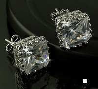 ***LATEST DESIGN! EXQUISITE CHAMPAGNE GOLD PLATED SIMULATED STONE SQUARE STUD EARRINGS