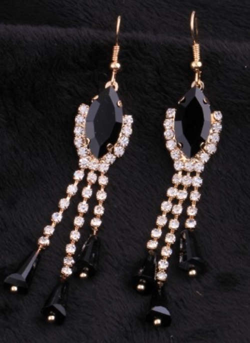 SPARKLING!! YELLOW GOLD PLATED WITH SIMULATED DIAMOND EARRING ERV R699