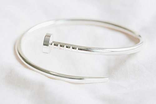 BREATHTAKING!! WHITE GOLD PLATED NAIL STYLE BRACELET ERV R999
