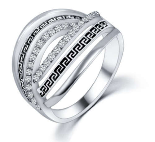 EYE CATCHING!! SILVER PLATED SIMULATED DIAMOND RING SIZE 7/17.3 MM/O