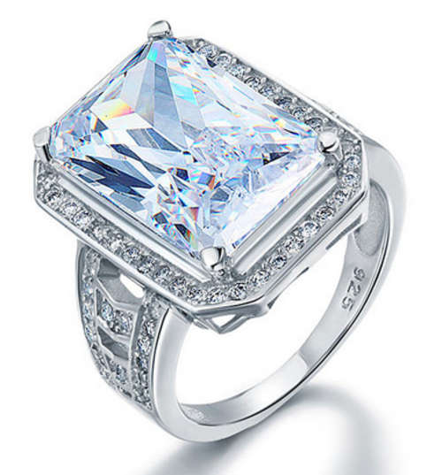 PHENOMENAL!! STERLING SILVER WITH 8.5CT LAB CREATED DIAMOND RING SIZE 8/18.1 MM/P 1/2