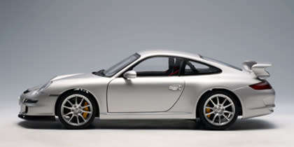 Autoart Porsche 911 (997) GT3 - Silver made by AUTOart (77997) (1/18) scale