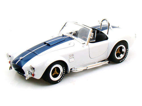 Shelby Cobra 427 SC 1/18 white with bue stripes Official Shely collectable