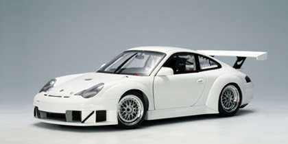 Autoart PORSCHE 911 (996) GT3 RSR 2005 PLAIN BODY VERSION (WHITE) 1:18