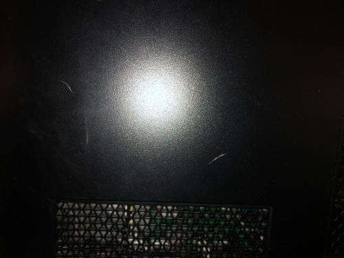 Dell Vostro 3670 i3 8100, 250gb SSD, 1TB HDD, *3 slight scratches on one of the panels Pictures incl