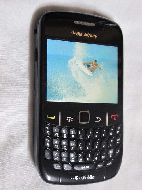 ORIGINAL BLACKBERRY Curve 8520 EXCELLENT CONDITION. Guaranteed on ALL SA networks. Local Stock