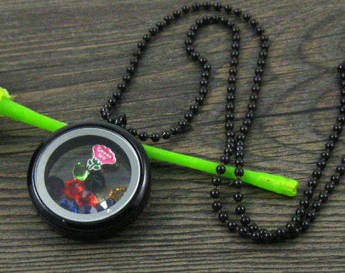 Living Memory Floating Charm Round Golden Locket Pendant Necklace Charm