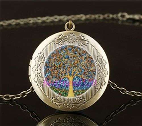 Vintage Tree of life Photo Cabochon Glass Brass Locket Pendant Necklace
