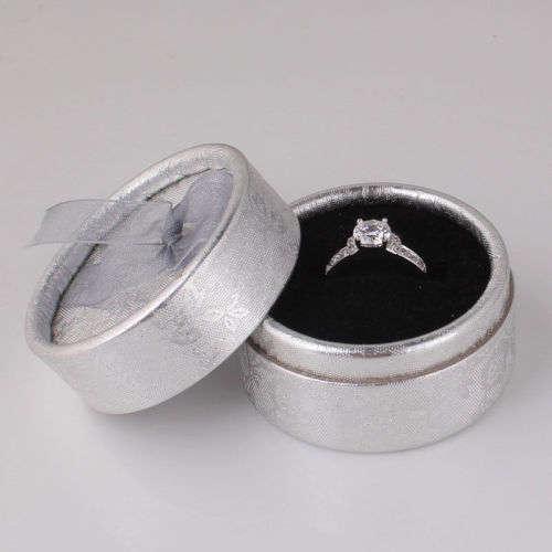 Distinctive white sapphire NICE-LOOKING 18k white gold filled LADY ring Sz8-SzQ