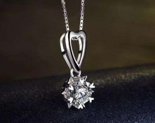 Golden Leaf Pendant Necklace Long Chain Jewelry