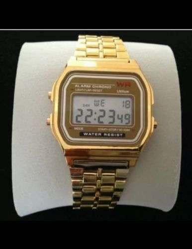 Classic gold retro watch