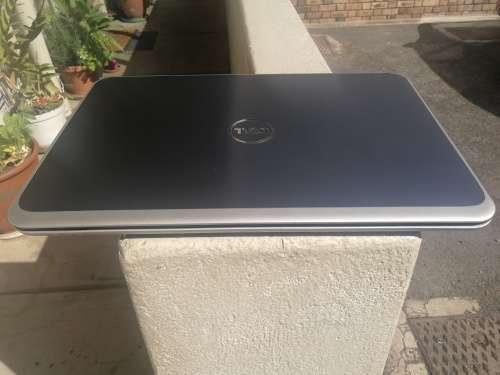 Dell Inspiron 5521 i7 1000GB HD, 8GB Ram, 2GB Graphics and Full HD Display