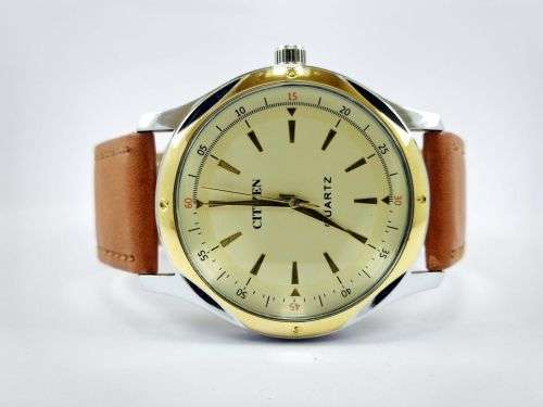 RARE VINTAGE MEN'S CITIZEN QUARTZ 42MM JAPAN MADE WRIST WATCH FOR GENTS WEAR