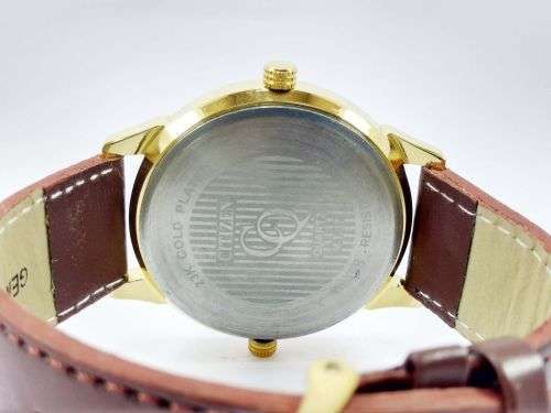 RARE VINTAGE MEN'S CITIZEN QUARTZ 42MM JAPAN MADE WRIST WATCH FOR GENTS WEAR