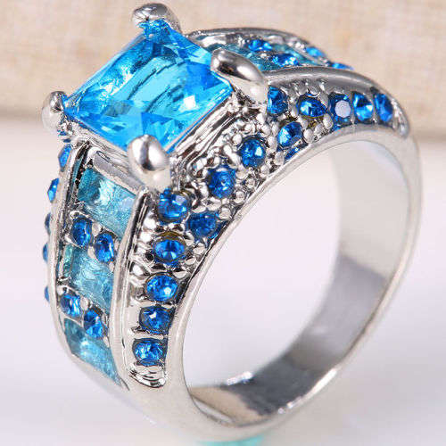 2.1ct Women 925 Silver Blue Topaz Gemstone Size 9