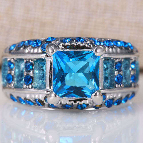 2.1ct Women 925 Silver Blue Topaz Gemstone Size 9