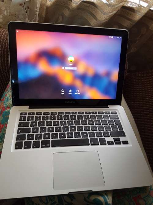 MacBook Pro i5, 13inch 2012 500GB HD and 8GB RAM
