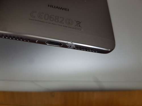 Huawei Mate 9 64GB Storage and 4GB RAM GRAY COLOUR