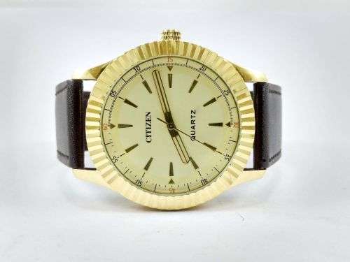 RARE VINTAGE MEN'S CITIZEN QUARTZ 42MM JAPAN MADE WRIST WATCH FOR GENTS WEAR