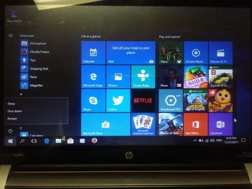 HP Mini One 10inch 320GB HD and 2GB ram