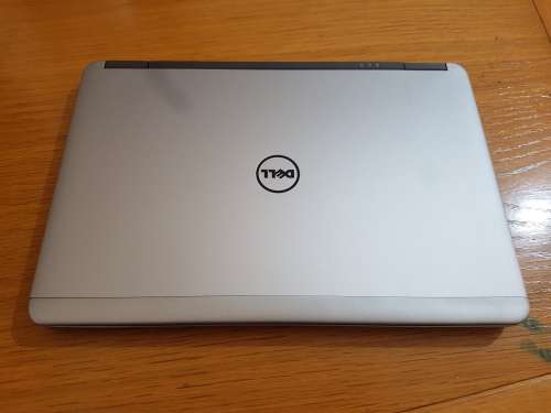 Dell E7240 i5 UltraBook, 256gb SSD and 8gb ram