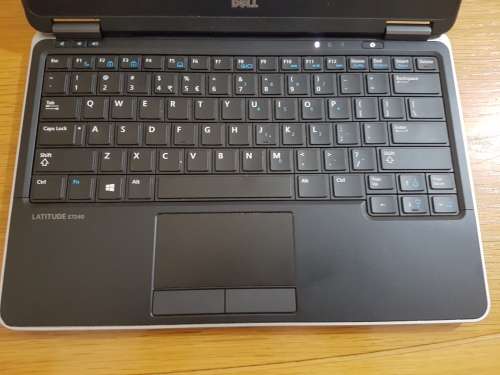 Dell E7240 i5 UltraBook, 256gb SSD and 8gb ram
