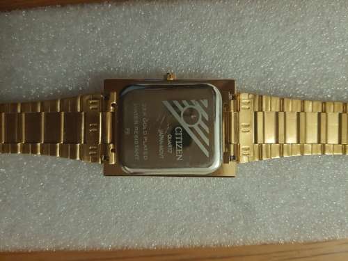 RARE VINTAGE MEN'S CITIZEN QUARTZ 33MM JAPAN MADE WRIST WATCH FOR GENTS WEAR
