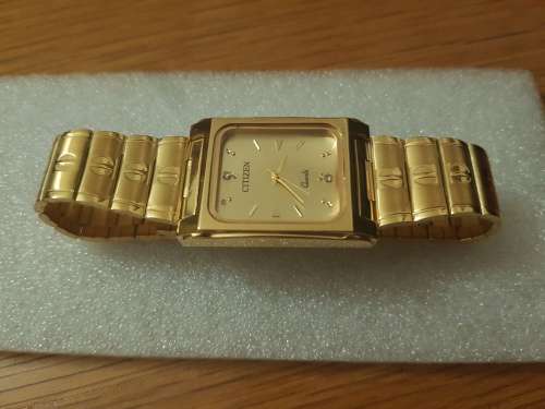 RARE VINTAGE MEN'S CITIZEN QUARTZ 33MM JAPAN MADE WRIST WATCH FOR GENTS WEAR
