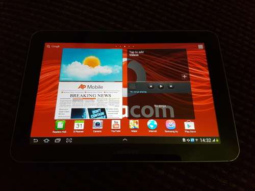 Samsung Galaxy Tab GT-P7300 with 32gb onboard memory
