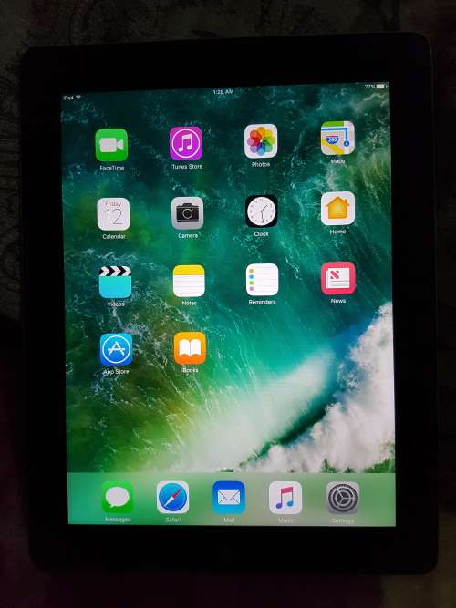 IPAD 4  - 16GIG - BLACK - WIFI ONLY