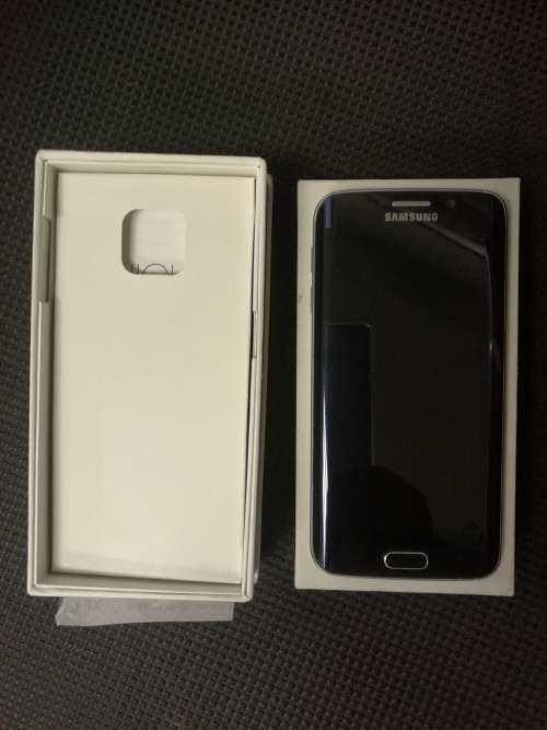 Samsung Galaxy S6 Edge 64GB in Perfect condition
