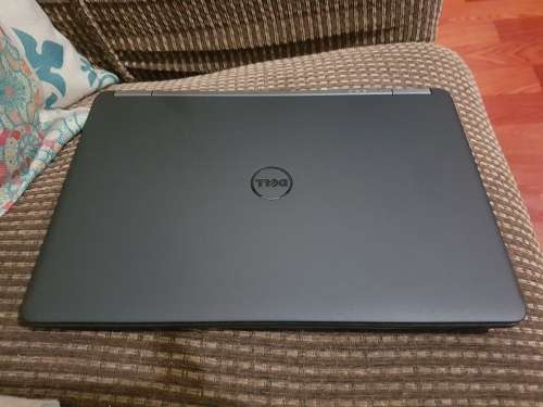 Dell E7250 i7 5th Gen UltraBook, 256gb SSD and 8gb ram