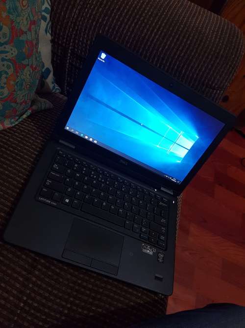 Dell E7250 i7 5th Gen UltraBook, 256gb SSD and 8gb ram