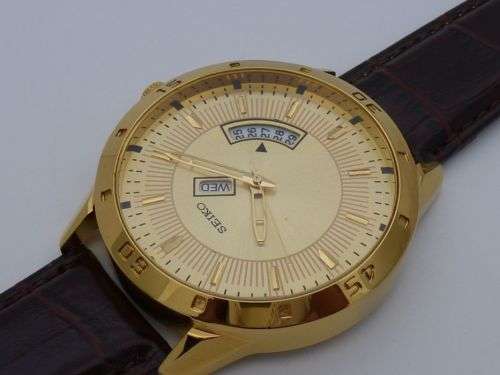 SEIKO WRIST WATCH QUARTZ BATTERY DAY DAT GOLD PLATED GENTS MEN WRIST WATCH JAPAN