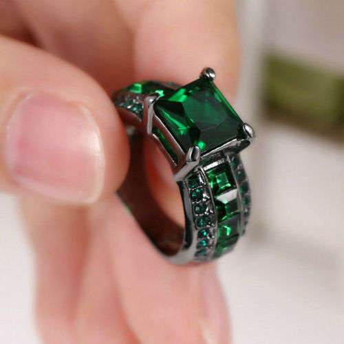 14KT Black Gold Filled Green Emerald Wedding Ring Gift size 6