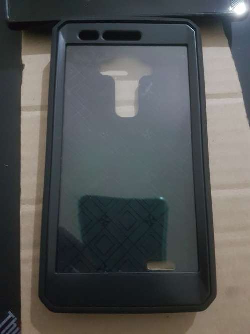 LG G4 32GB WITH ARMORED CASE