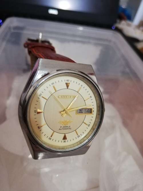 VINTAGE CITIZEN AUTOMATIC 8200A JAPAN MEN'S DAY/DATE WATCH