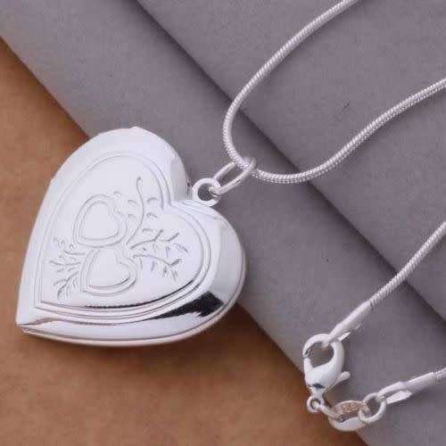 Silver Plated Heart Locket Photo Frame Pendant Necklace